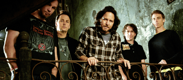 Nowy Pearl Jam nie poraża, ale za to przyjemnie popieści