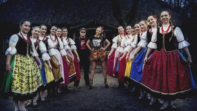 Donatan feat. Cleo &#8222;Slavic Girls&#8221; &#8211; &#8222;My Słowianie&#8221; po angielsku!