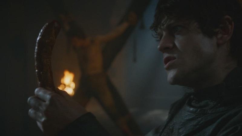 HBO Ramsay-Bolton-and-Theon-Greyjoy 