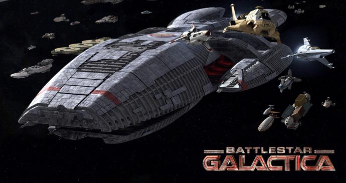 &#8222;Battlestar Galactica&#8221; coraz śmielej zmierza na kinowe ekrany