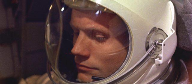 Ryan Gosling na pokładzie Apollo 11 w filmie First Man
