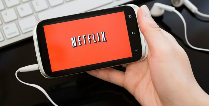 Netflix na Androida będzie ściągać twoje ulubione filmy za ciebie