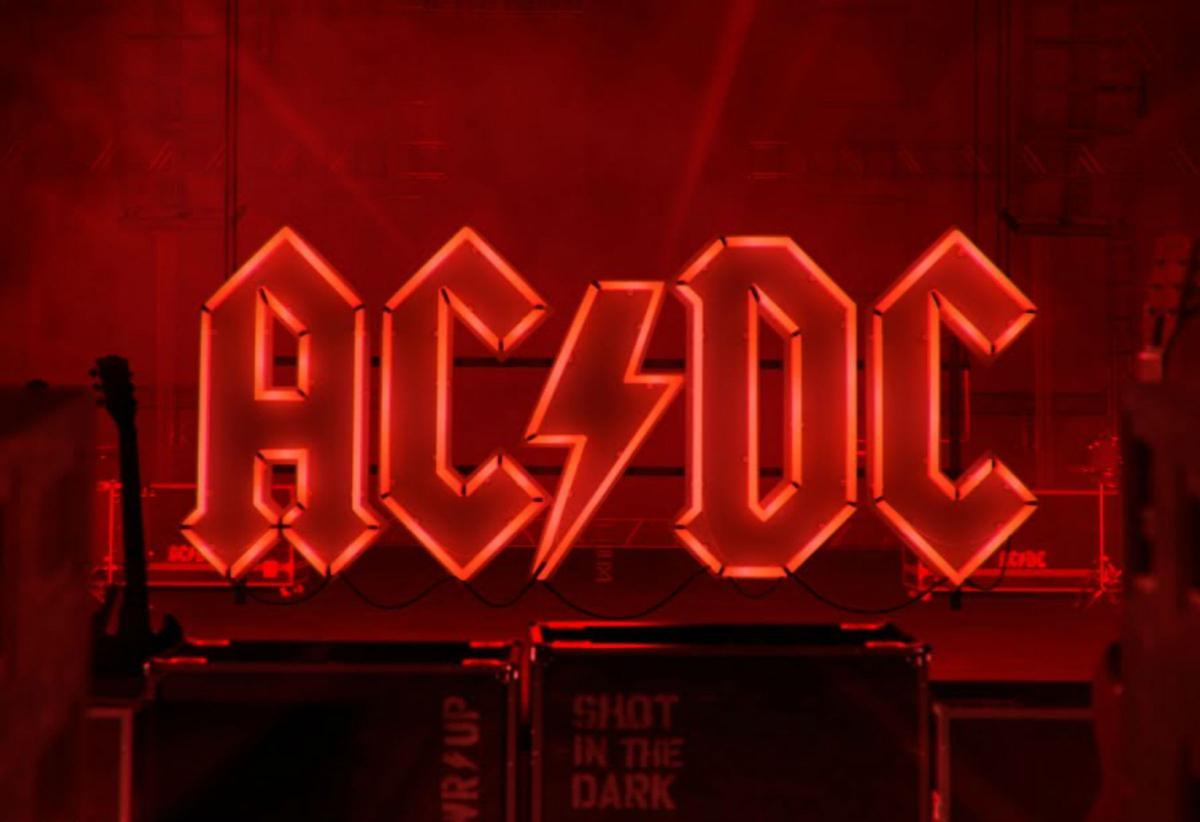 Okładka singla Shot in the Dark grupy AC/DC