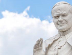 Polski aktor stwierdził, że Jan Paweł II jest nieomylny i odmówił pracy