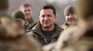 prezydent ukrainy wolodymyr zelenski komik bohater